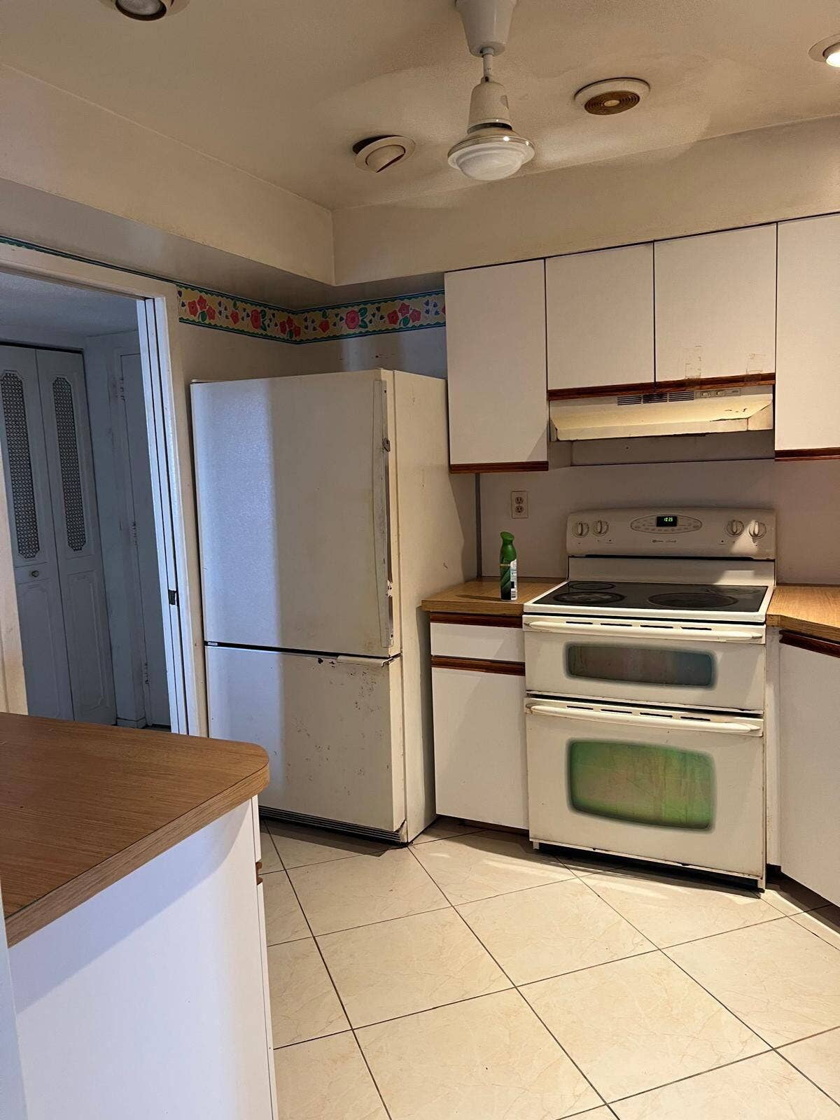 3520 S Ocean Boulevard, #F104, South Palm Beach, FL 33480