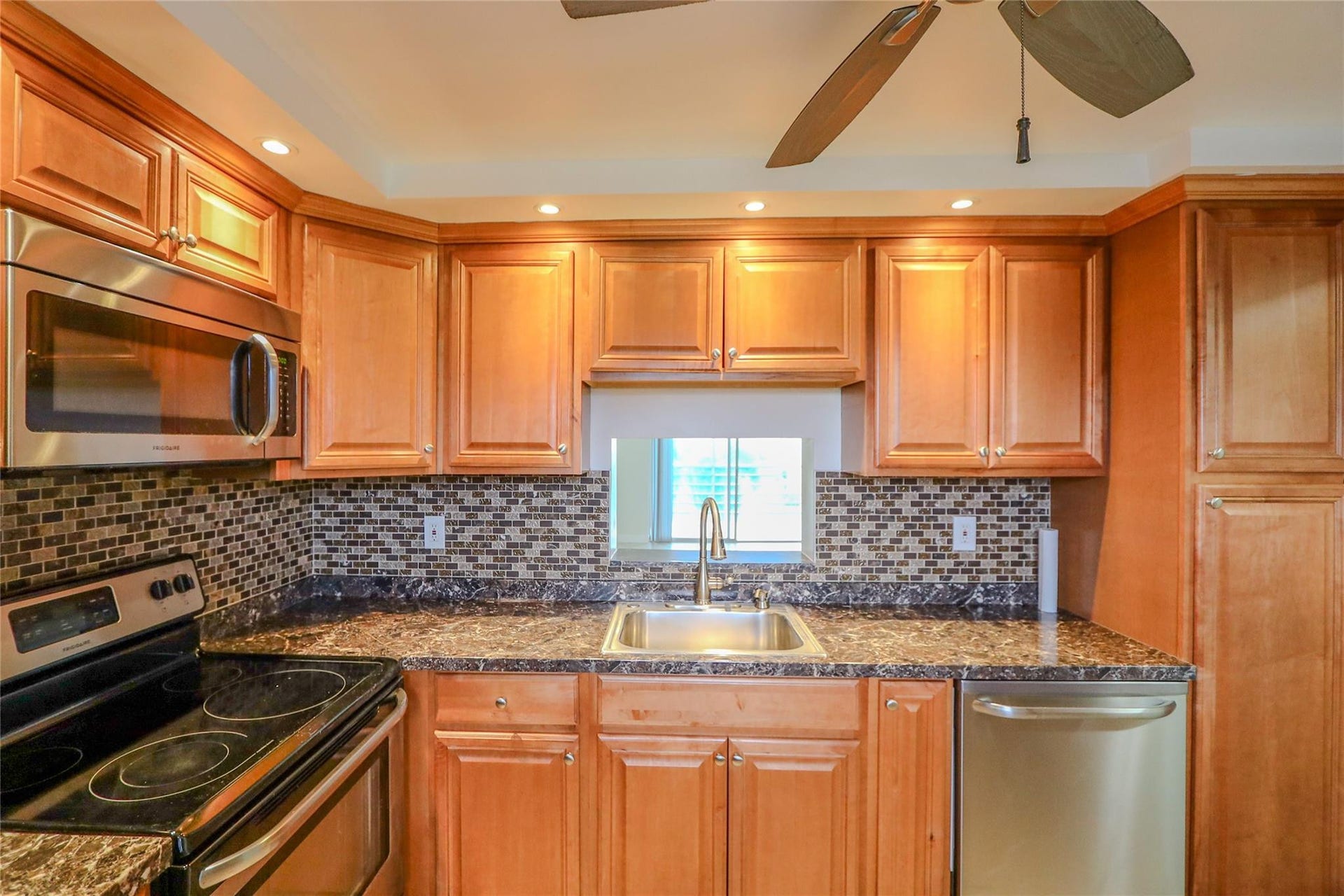 121 SE 3rd Avenue, #308, Dania Beach, FL 33004 121 SE 3rd Avenue, #308, Dania Beach, FL 33004