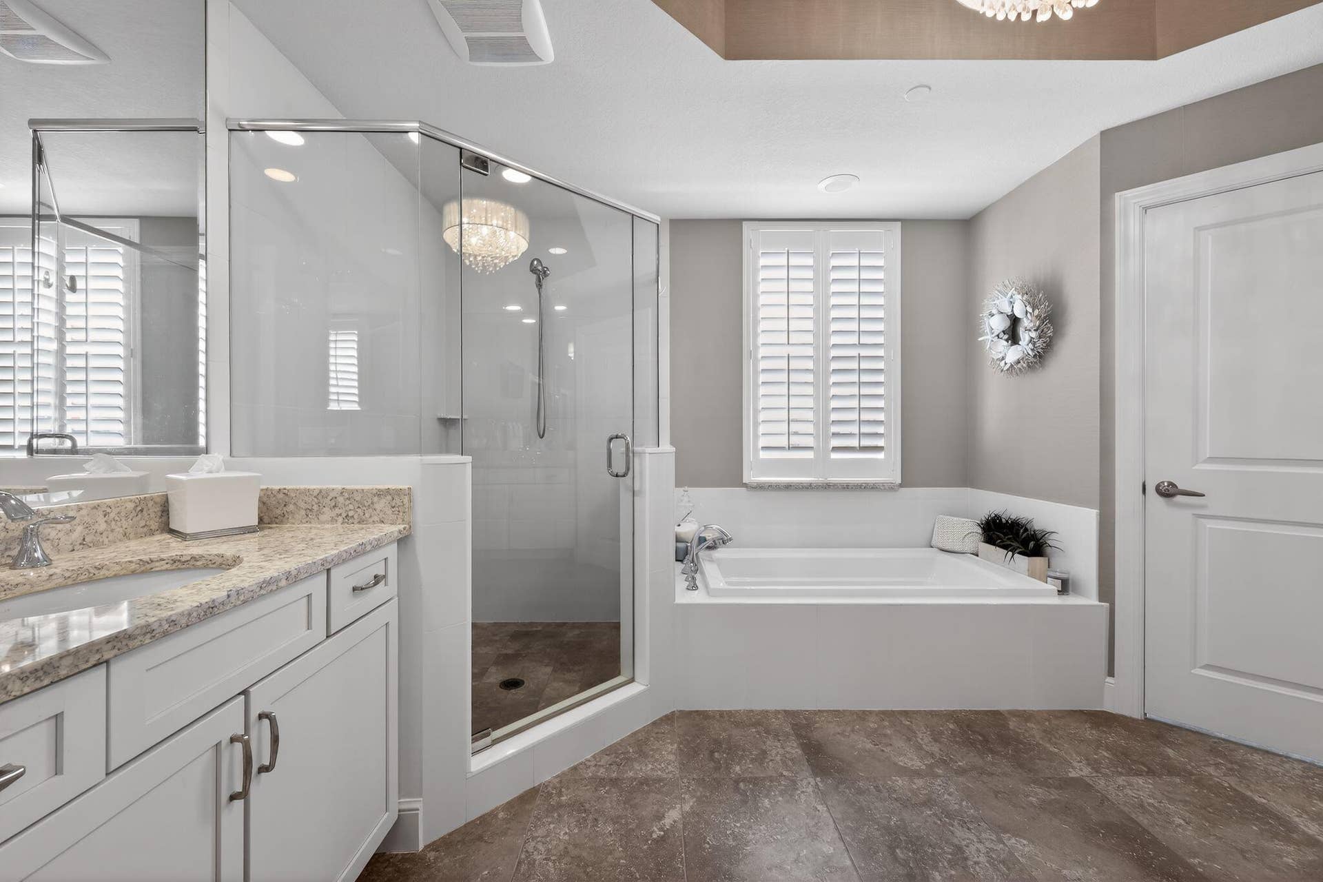 915 Bay Colony Drive S, Juno Beach, FL 33408 Bathroom