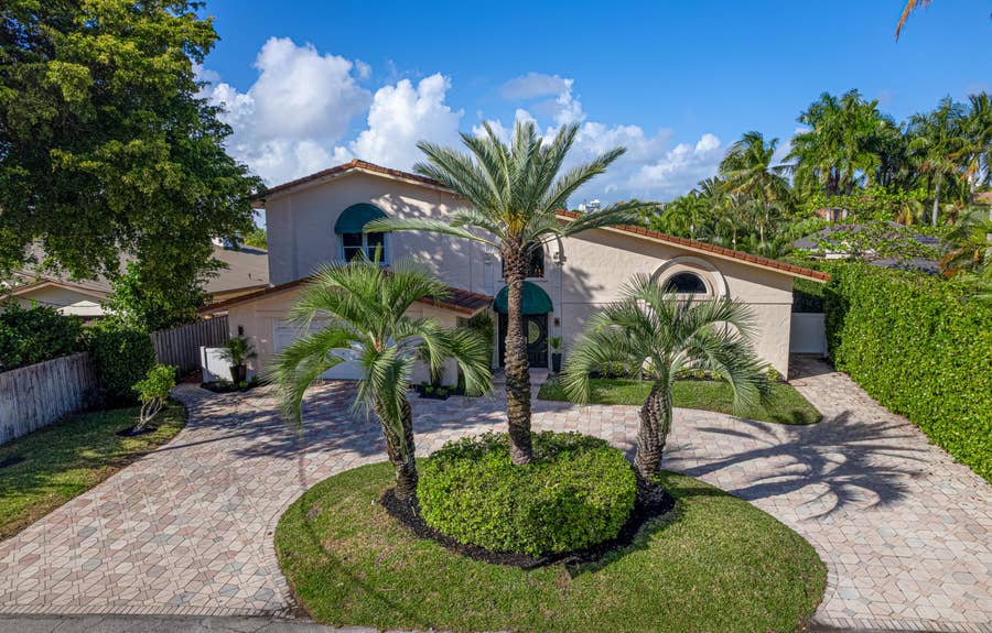 Property photo for 2519 Barcelona Drive, Fort Lauderdale, FL