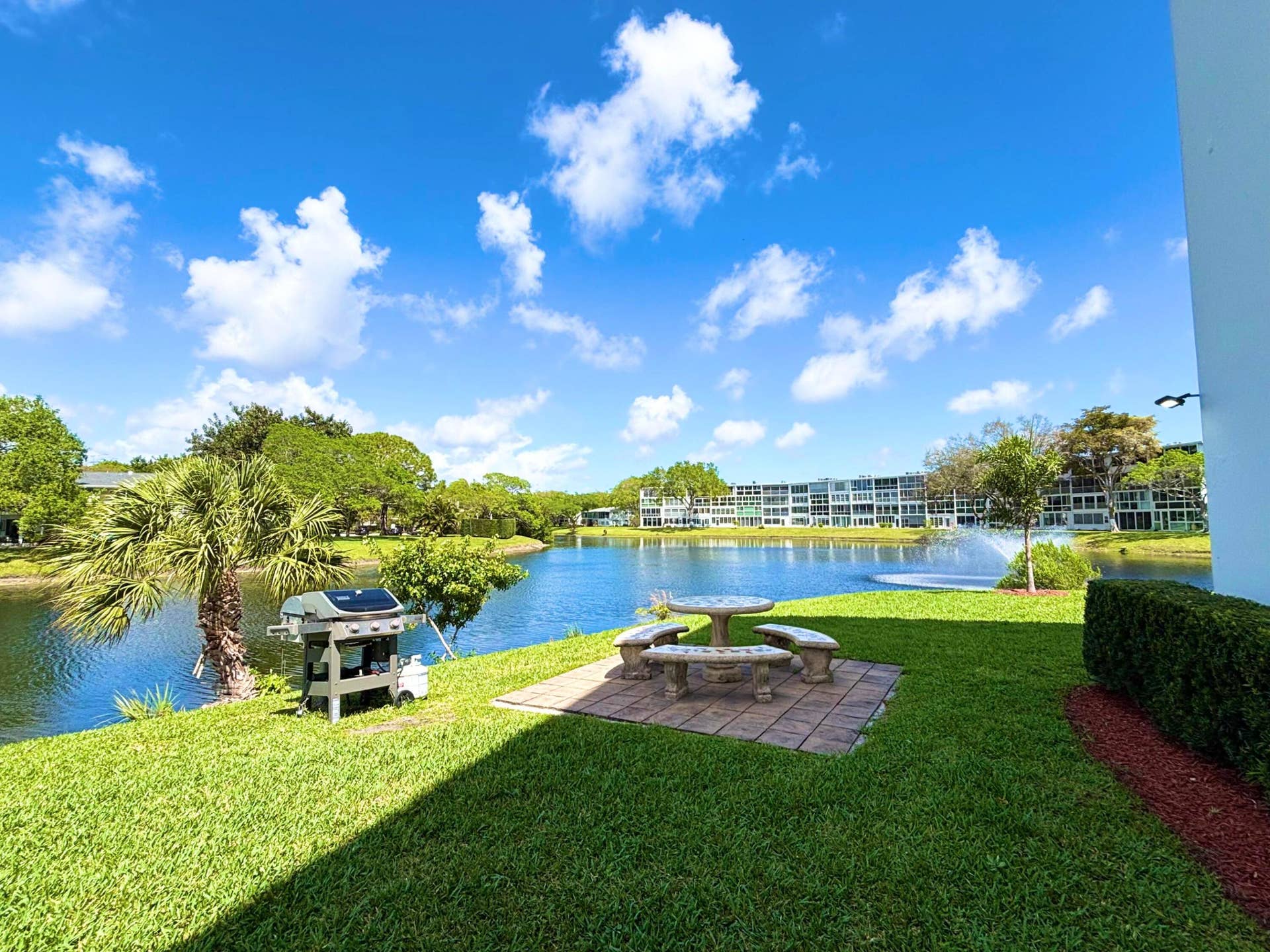 4015 Oakridge A, #4015, Deerfield Beach, FL 33442 View from Back of Building