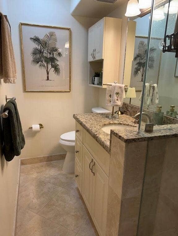 2000 S Ocean Drive, #804, Fort Lauderdale, FL 33316 Bathroom off living area, has a linen closet, not shown.