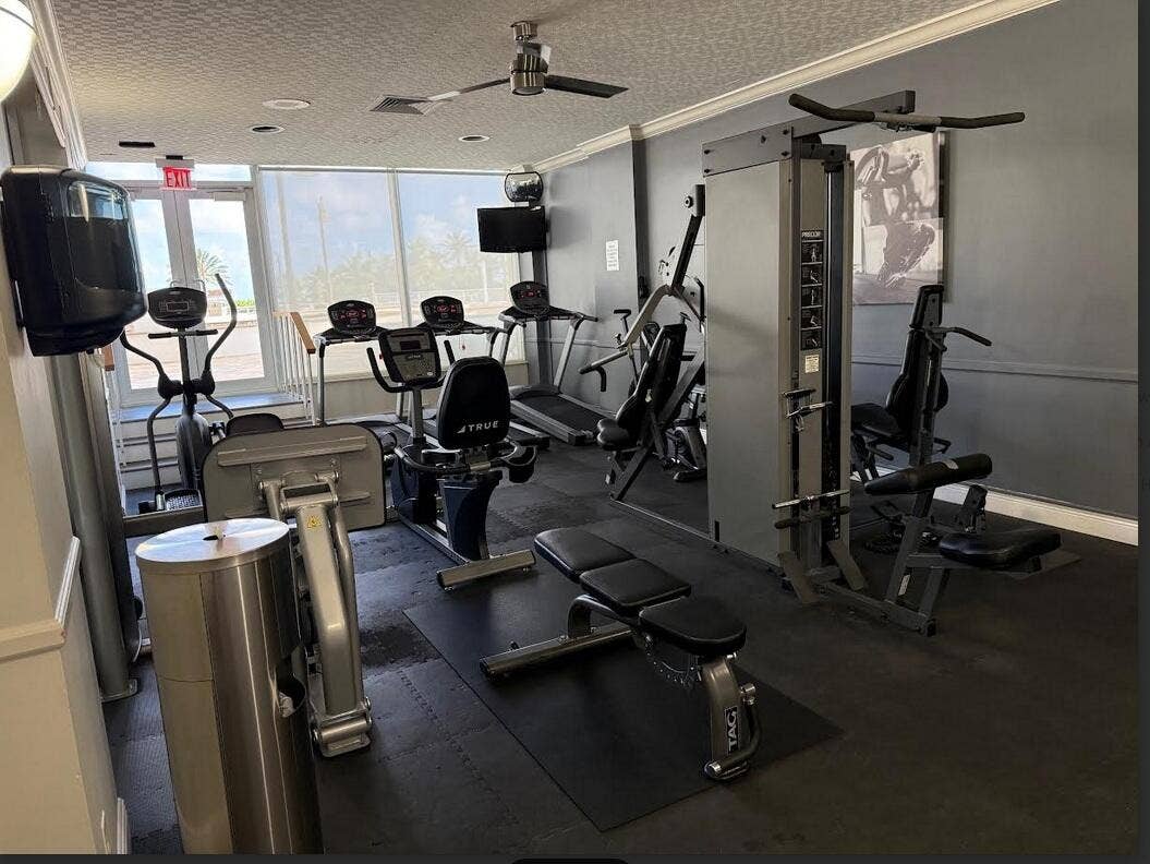 2000 S Ocean Drive, #804, Fort Lauderdale, FL 33316 Some owners schedule their personal trainer here.