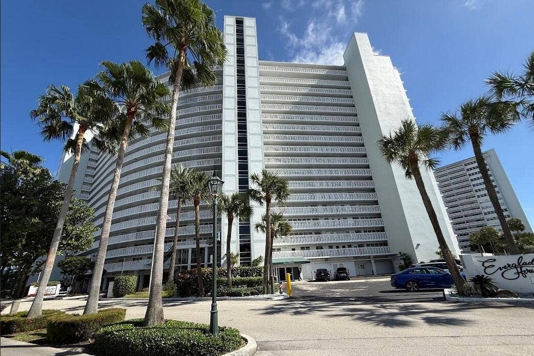 2000 S Ocean Drive, #804, Fort Lauderdale, FL 33316 Front of building