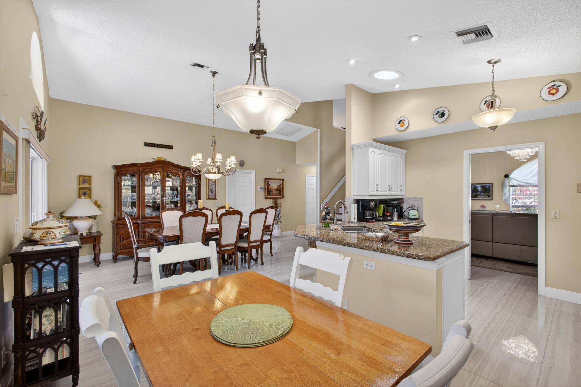 Breakfast Nook
