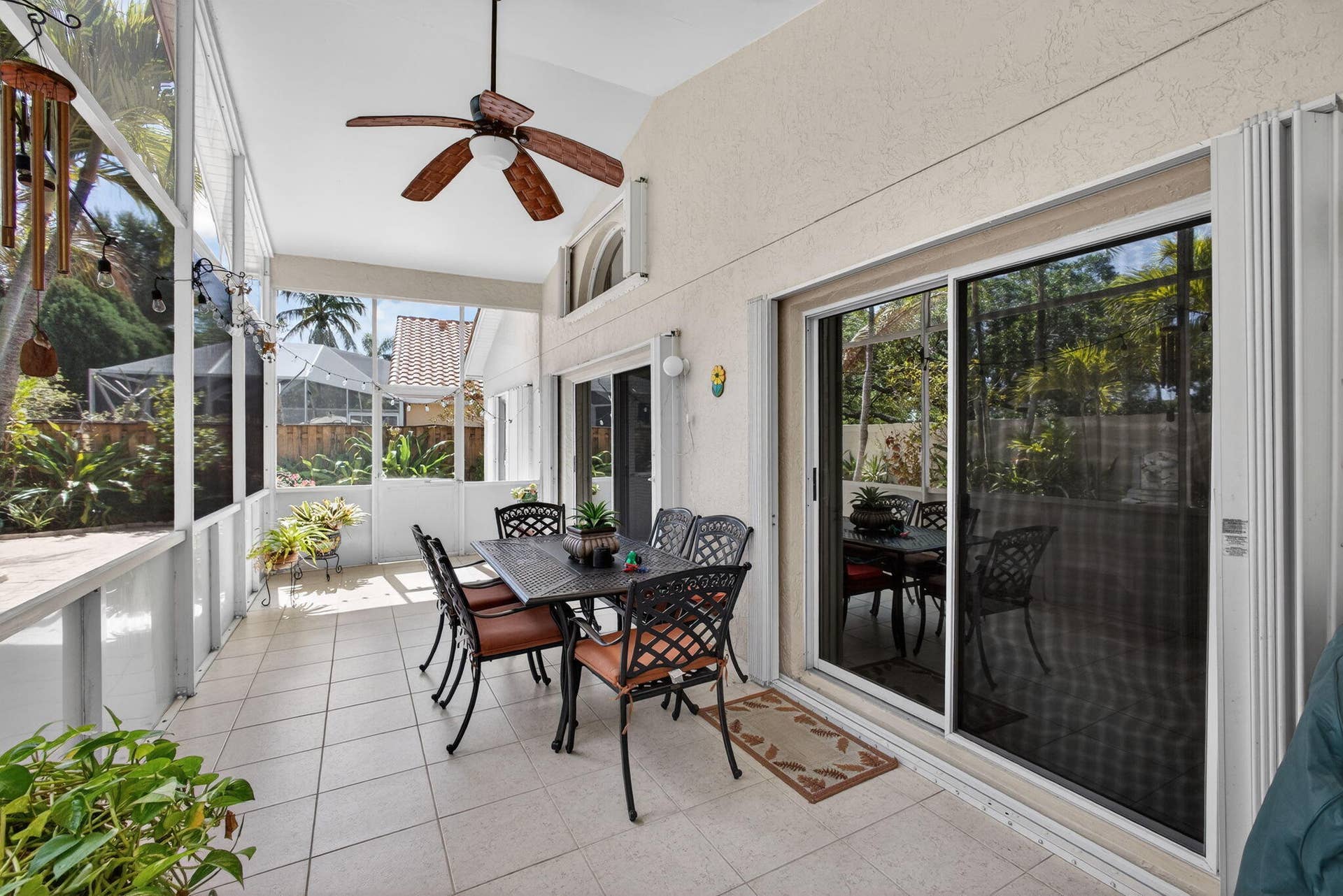 Screened-In Patio