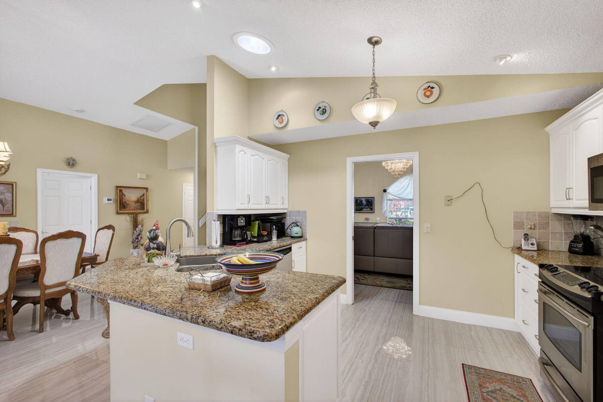 Breakfast Bar