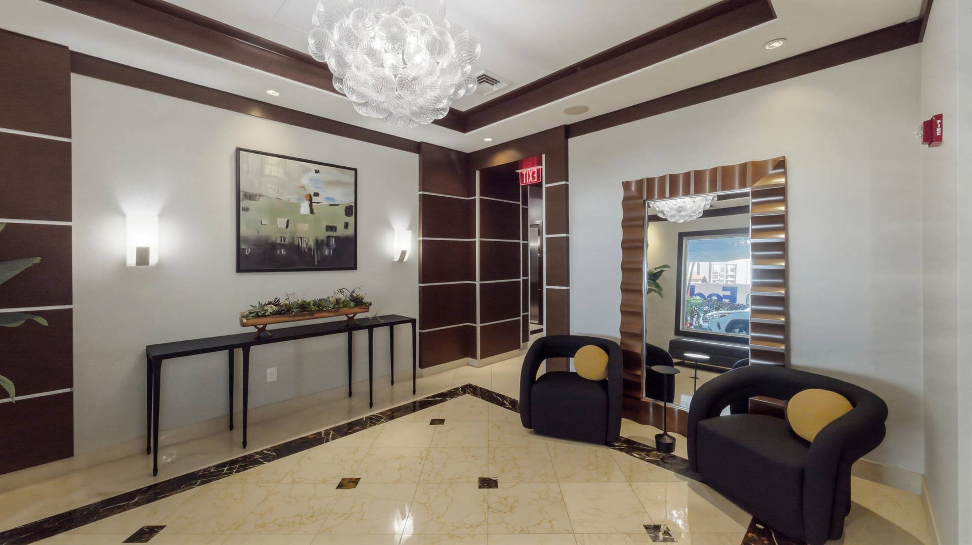 401 SW 4th Avenue, #402, Fort Lauderdale, FL 33315 Foyer
