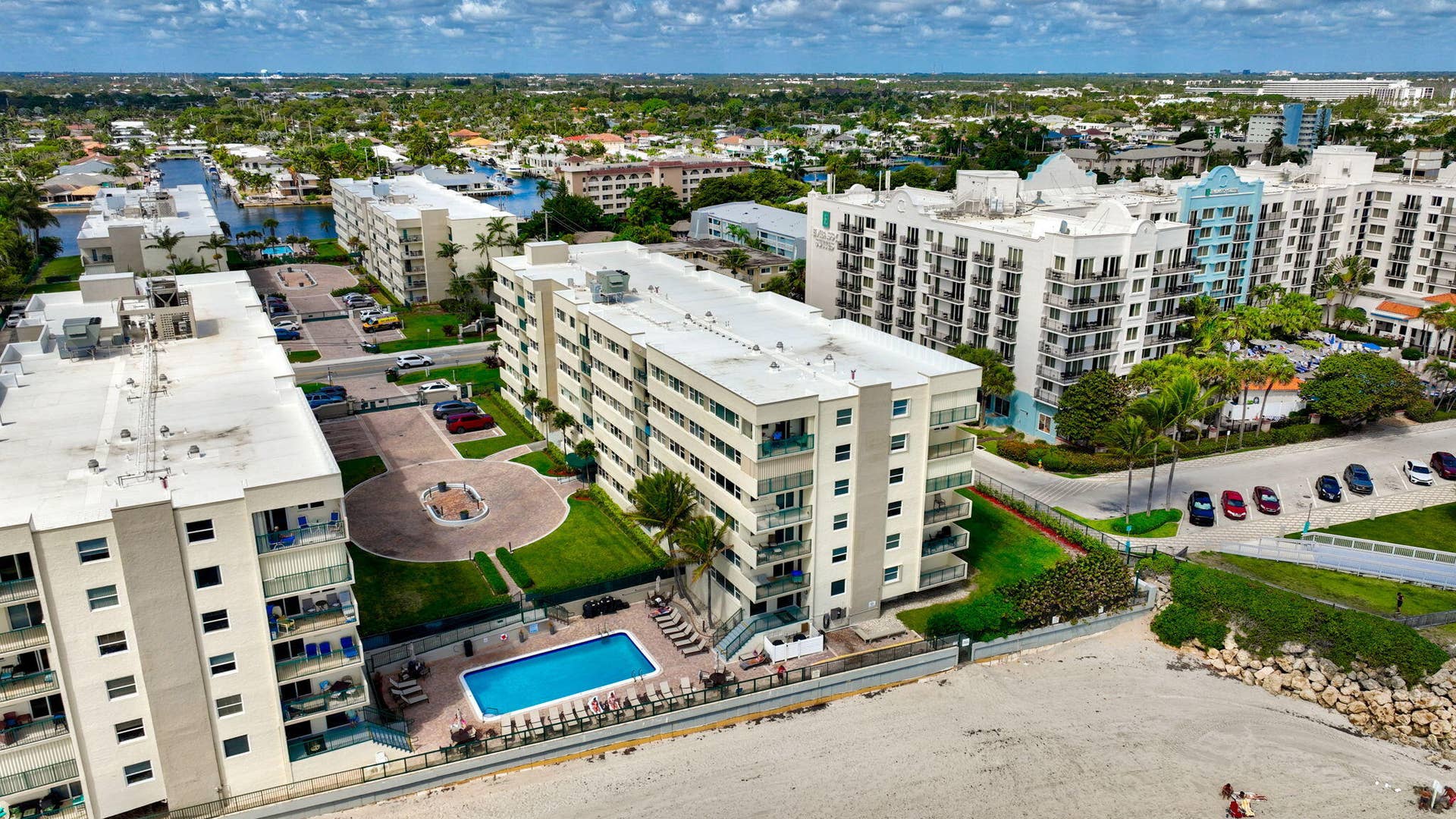1239 Hillsboro Mile, #403, Hillsboro Beach, FL 33062 1239 Port De Mer