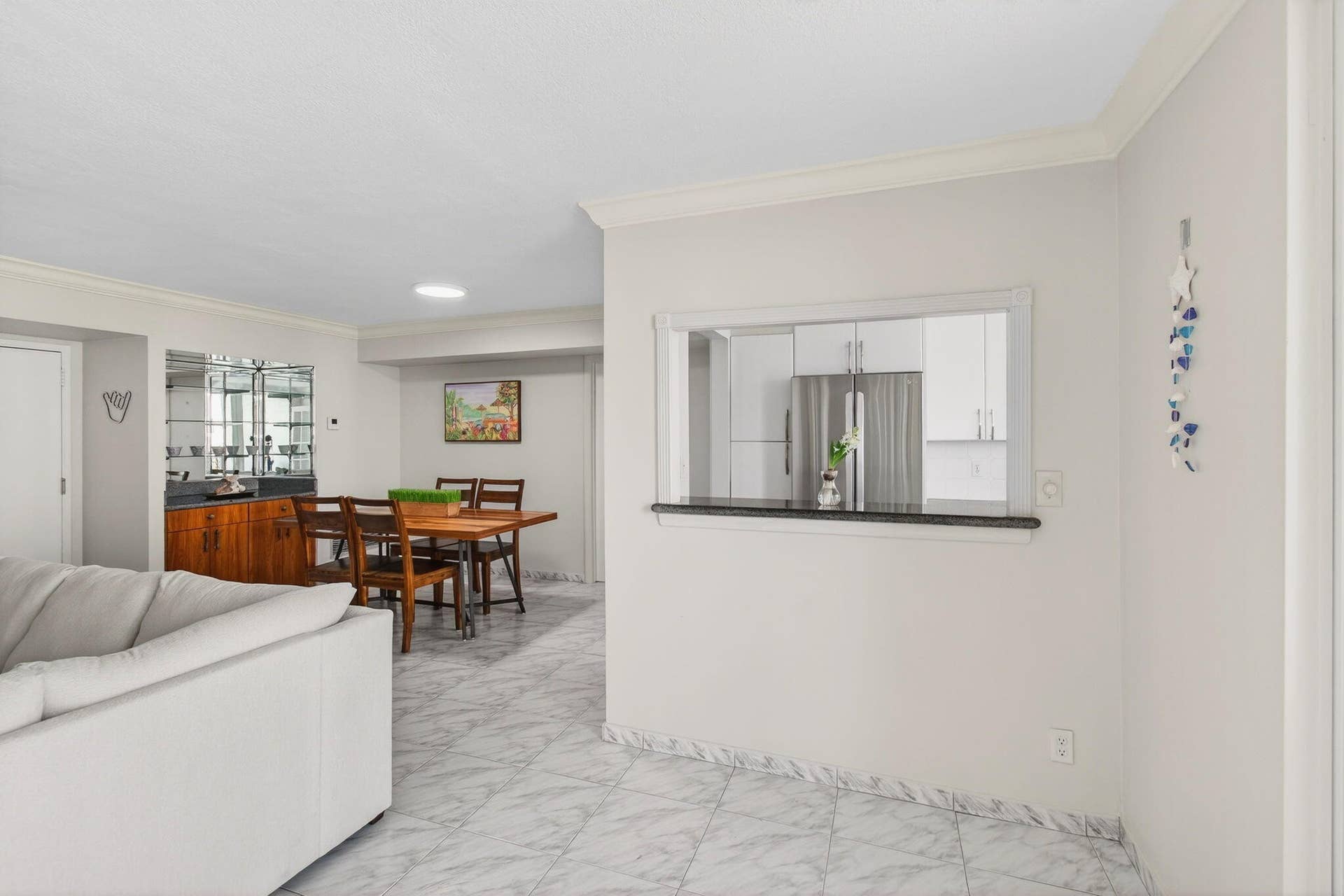 1239 Hillsboro Mile, #403, Hillsboro Beach, FL 33062 Kitchen Passthrough
