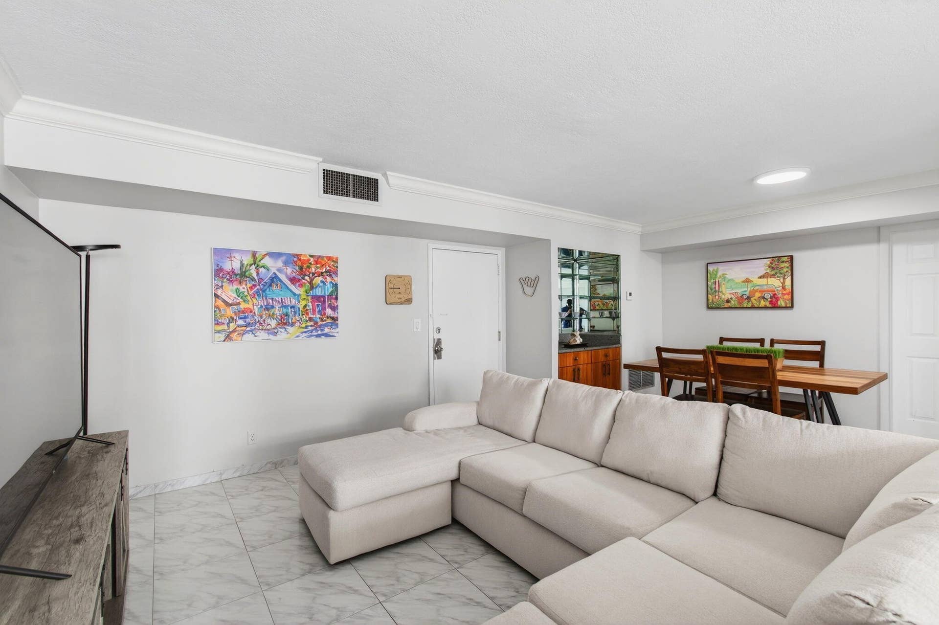 1239 Hillsboro Mile, #403, Hillsboro Beach, FL 33062 Living Room