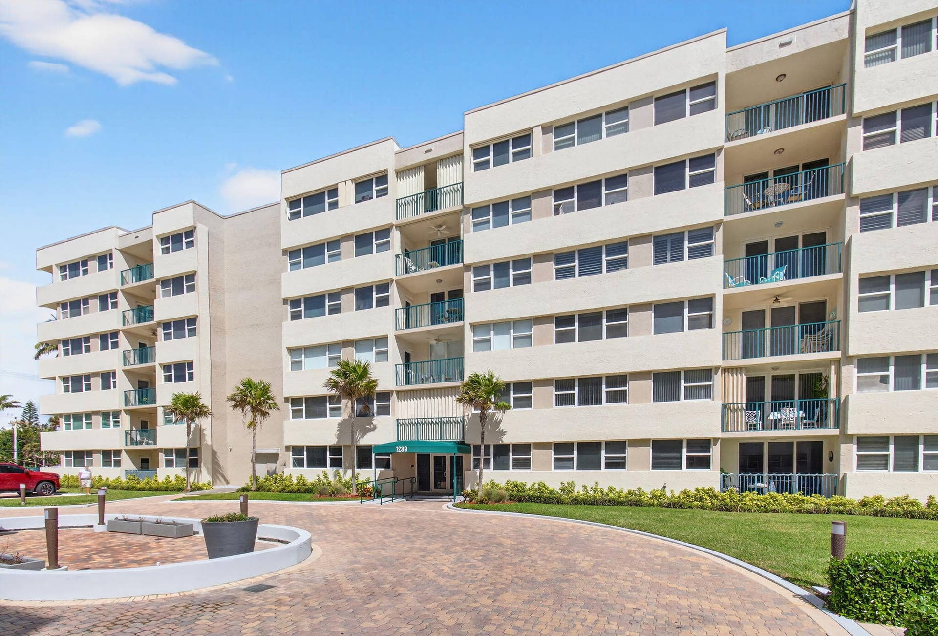 1239 Hillsboro Mile, #403, Hillsboro Beach, FL 33062 Building 1239