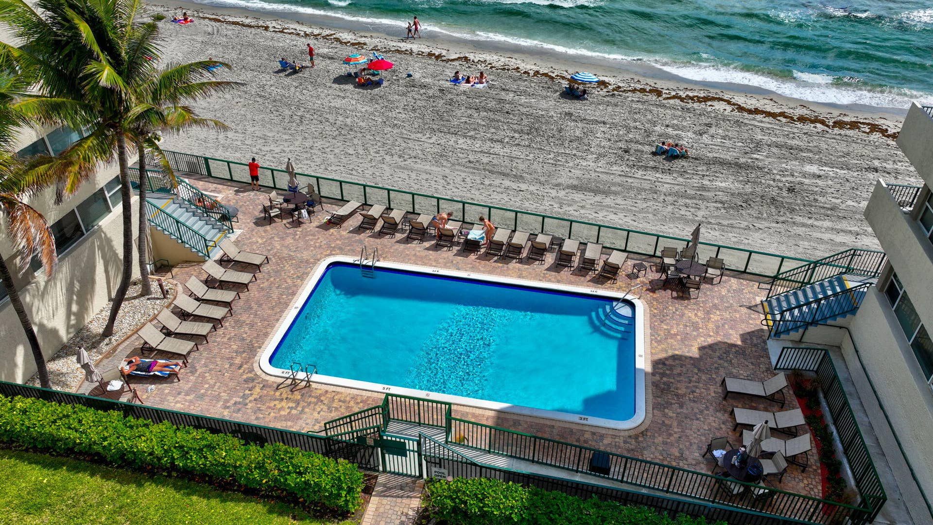 1239 Hillsboro Mile, #403, Hillsboro Beach, FL 33062 POOL