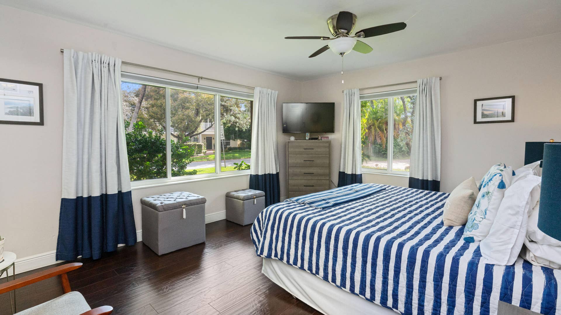2549 NE 27th Avenue, Fort Lauderdale, FL 33305