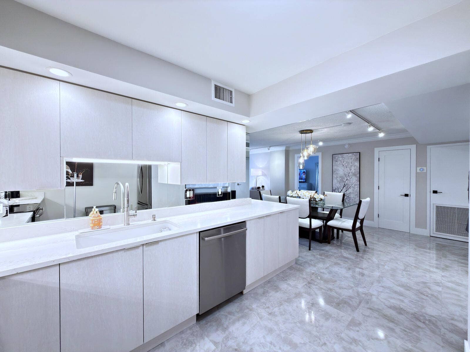 3546 S Ocean Boulevard, #316, South Palm Beach, FL 33480