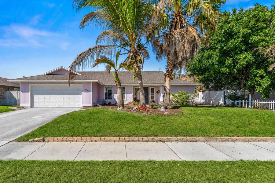 Property photo for 4153 Russell Street, Jupiter, FL