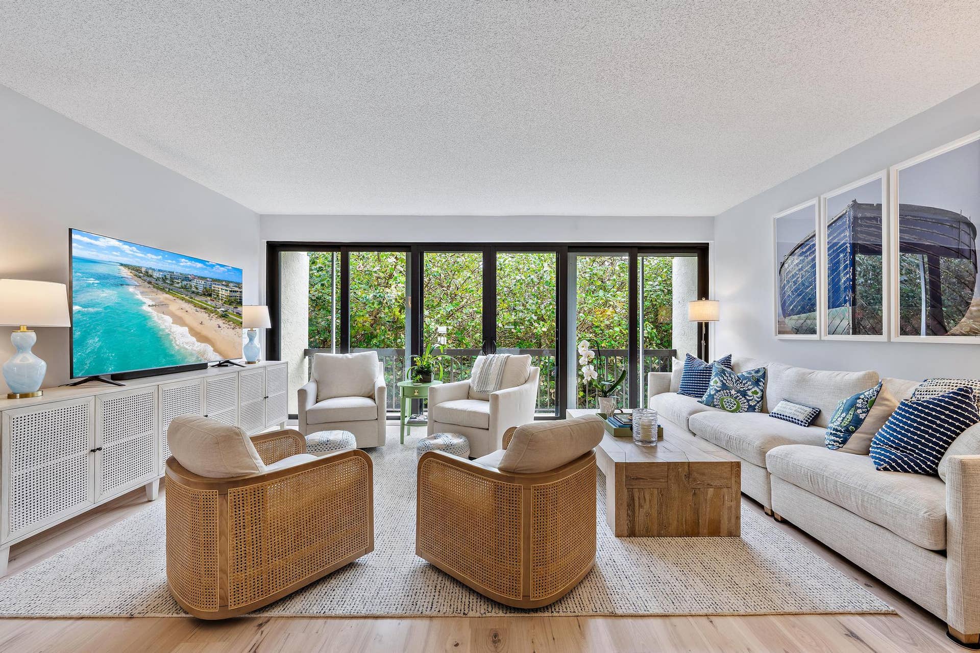 70 Celestial Way, #110, Juno Beach, FL 33408 Living Room