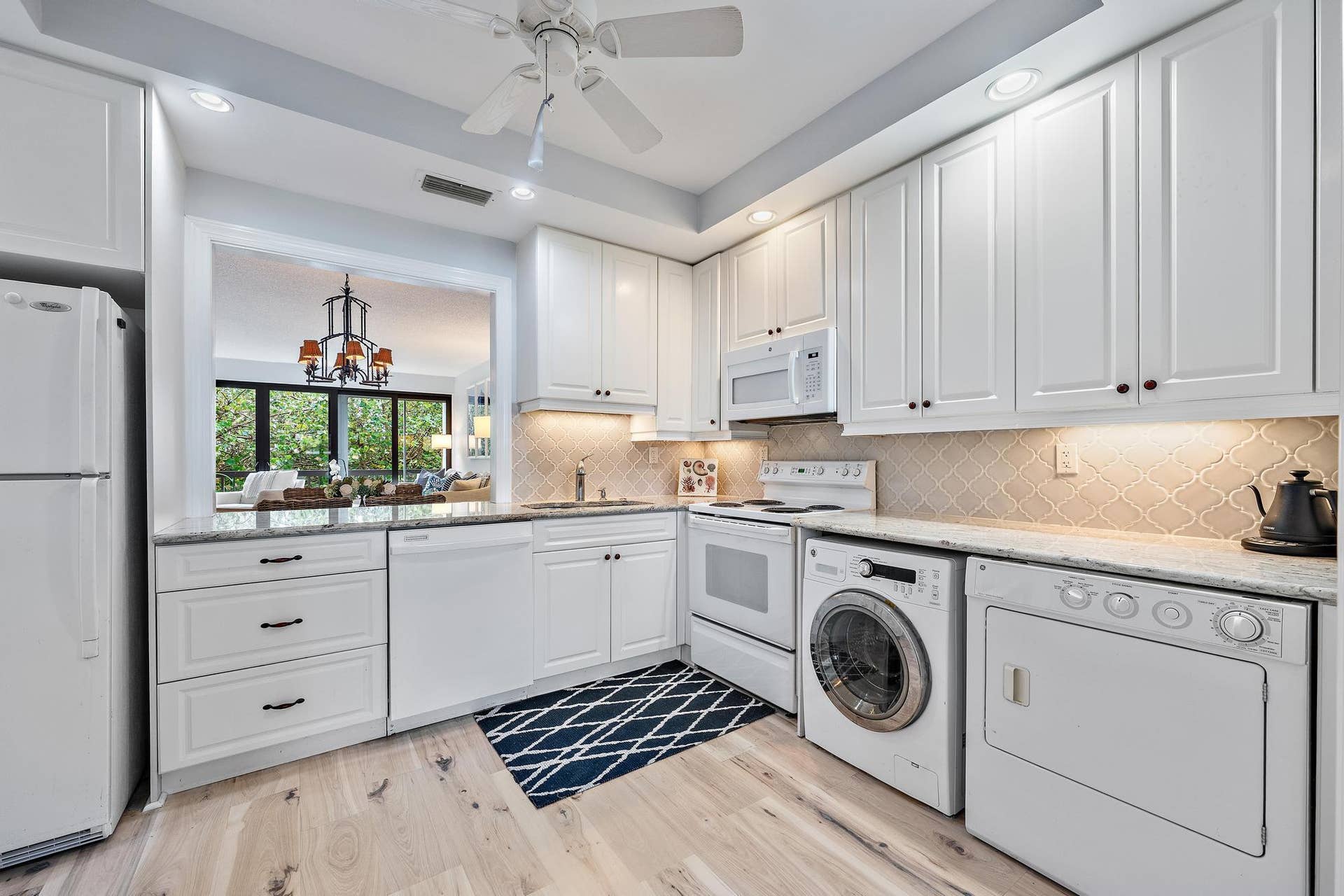 70 Celestial Way, #110, Juno Beach, FL 33408 Kitchen