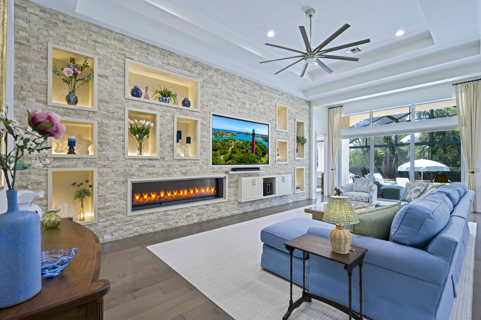 260 Carina Drive, Jupiter, FL 33478 Living room