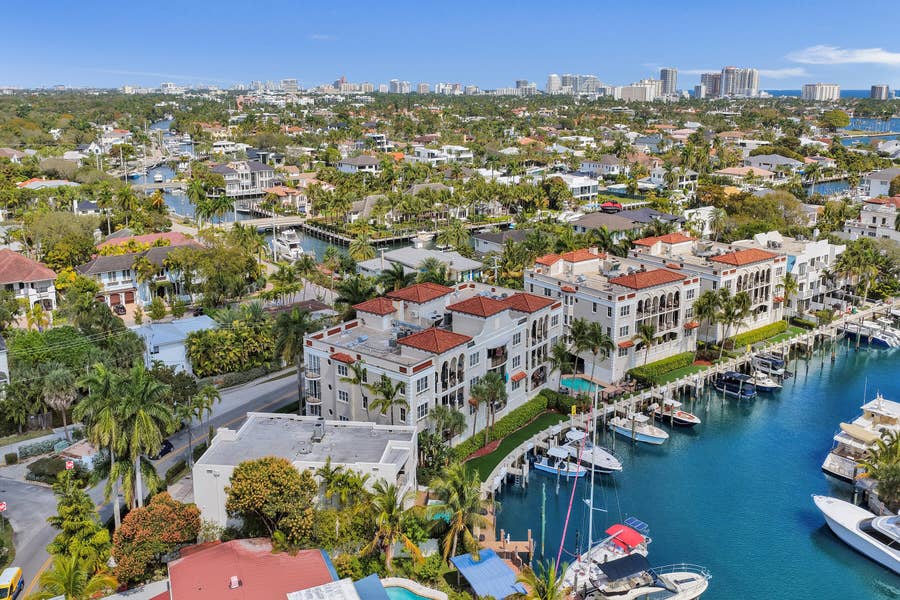 Property photo for 1414 SE 12th Street, #3c, Fort Lauderdale, FL