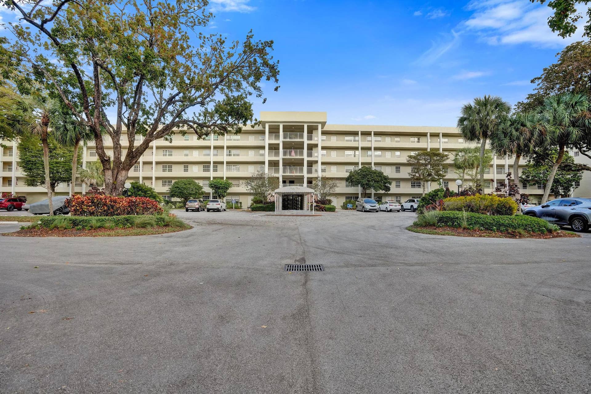 806 Cypress Boulevard, #104, Pompano Beach, FL 33069 DSC01961