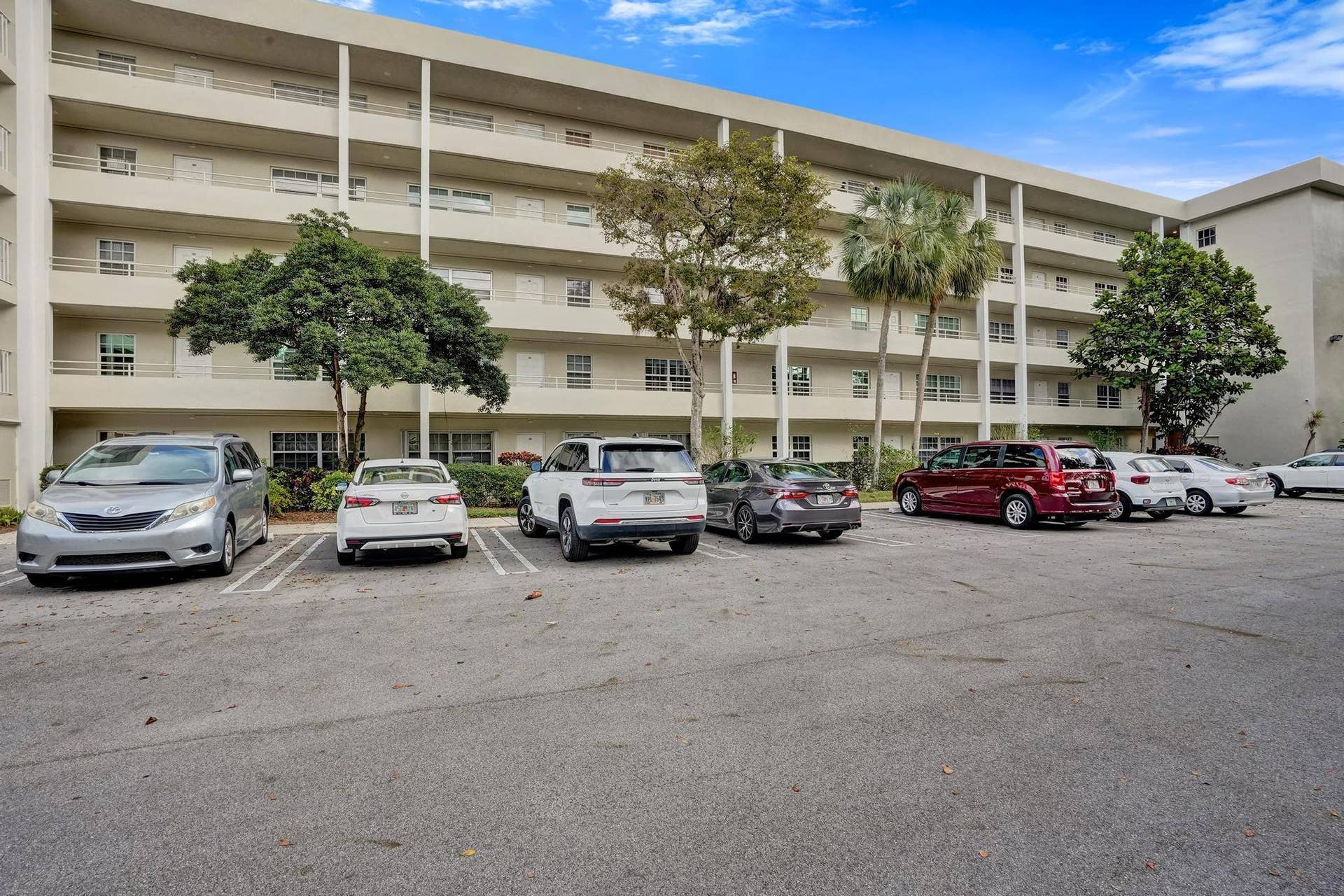 806 Cypress Boulevard, #104, Pompano Beach, FL 33069 DSC01625