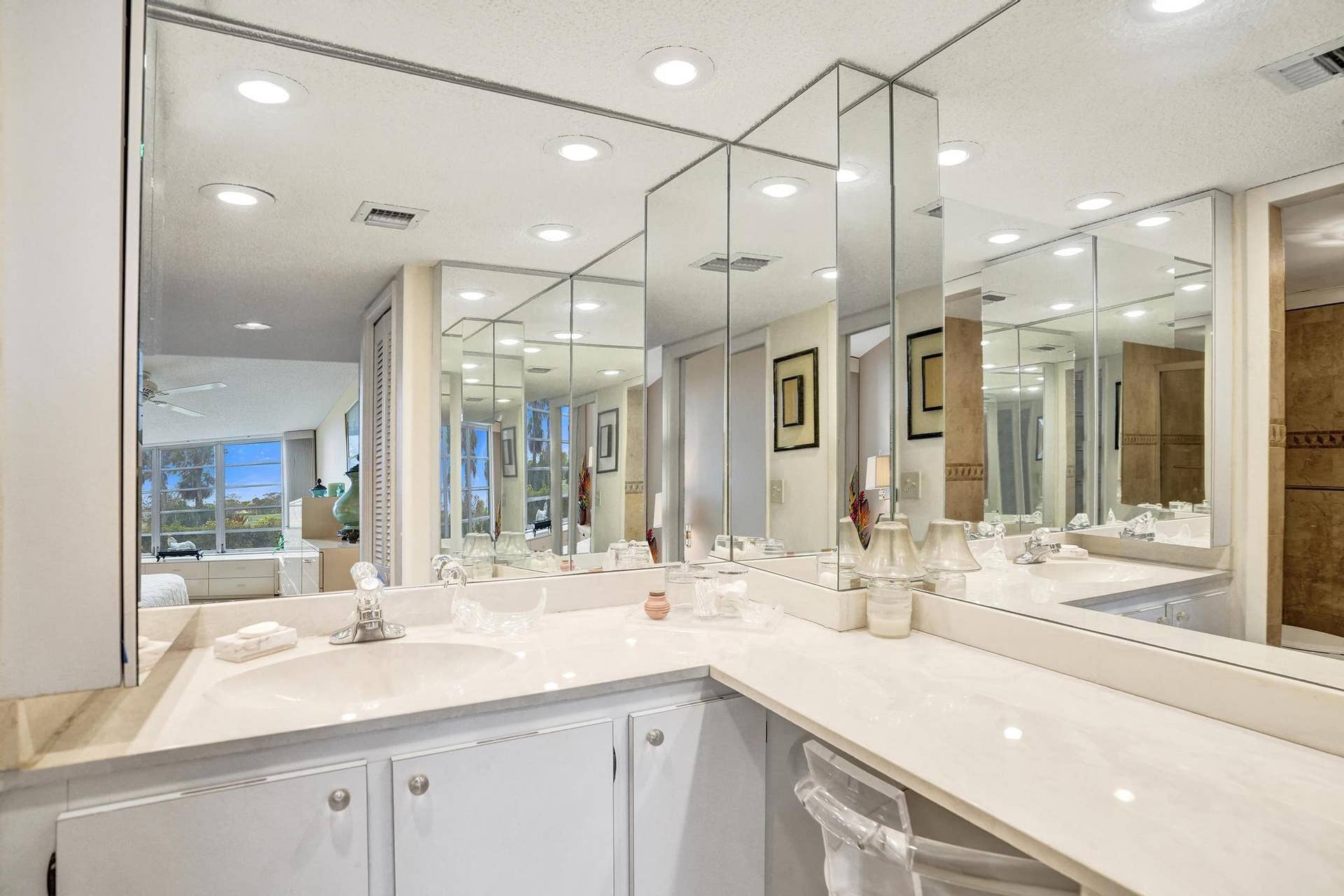 806 Cypress Boulevard, #104, Pompano Beach, FL 33069 DSC01757