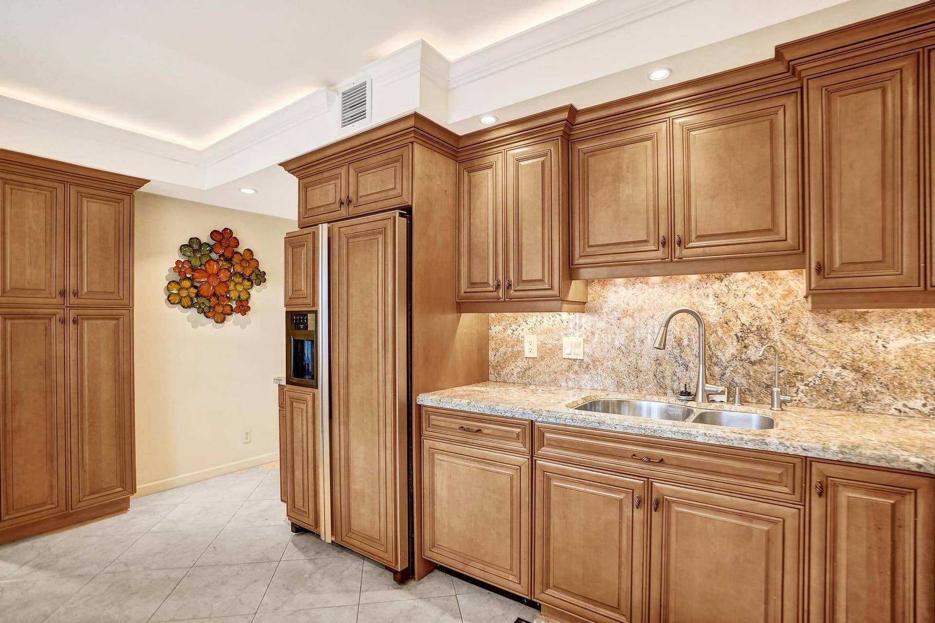 806 Cypress Boulevard, #104, Pompano Beach, FL 33069 DSC01874