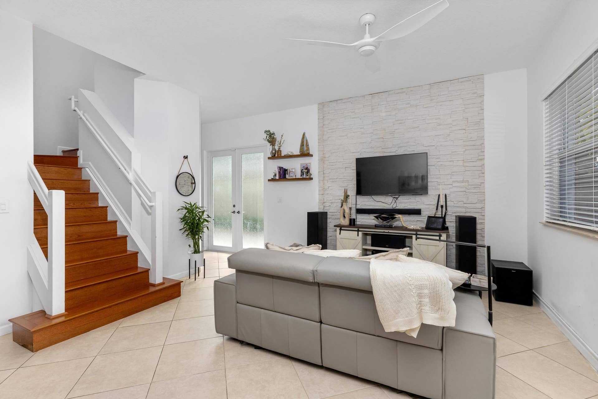 1222 NE 18th Avenue, #1, Fort Lauderdale, FL 33304