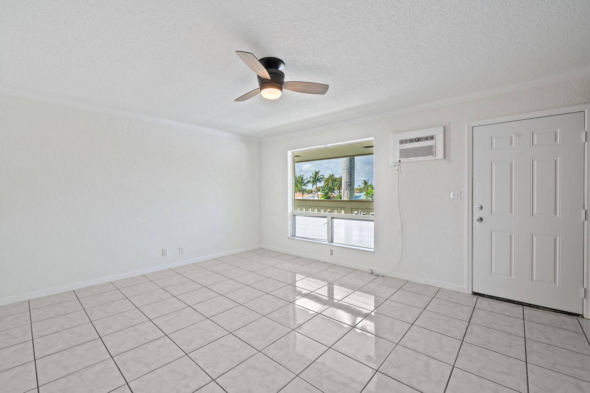 3-web-or-mls-1780-se-4th-st-11