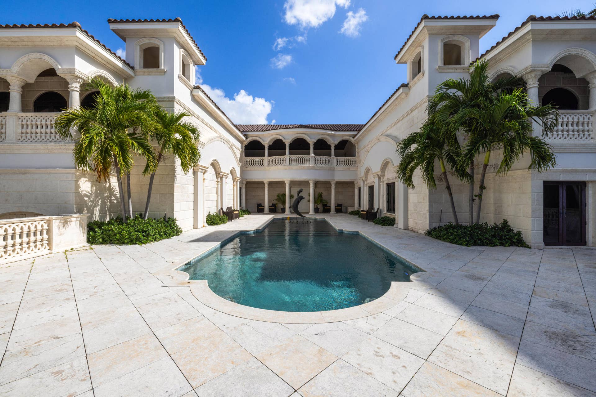 1075 Hillsboro Mile, Hillsboro Beach, FL 33062 Pool