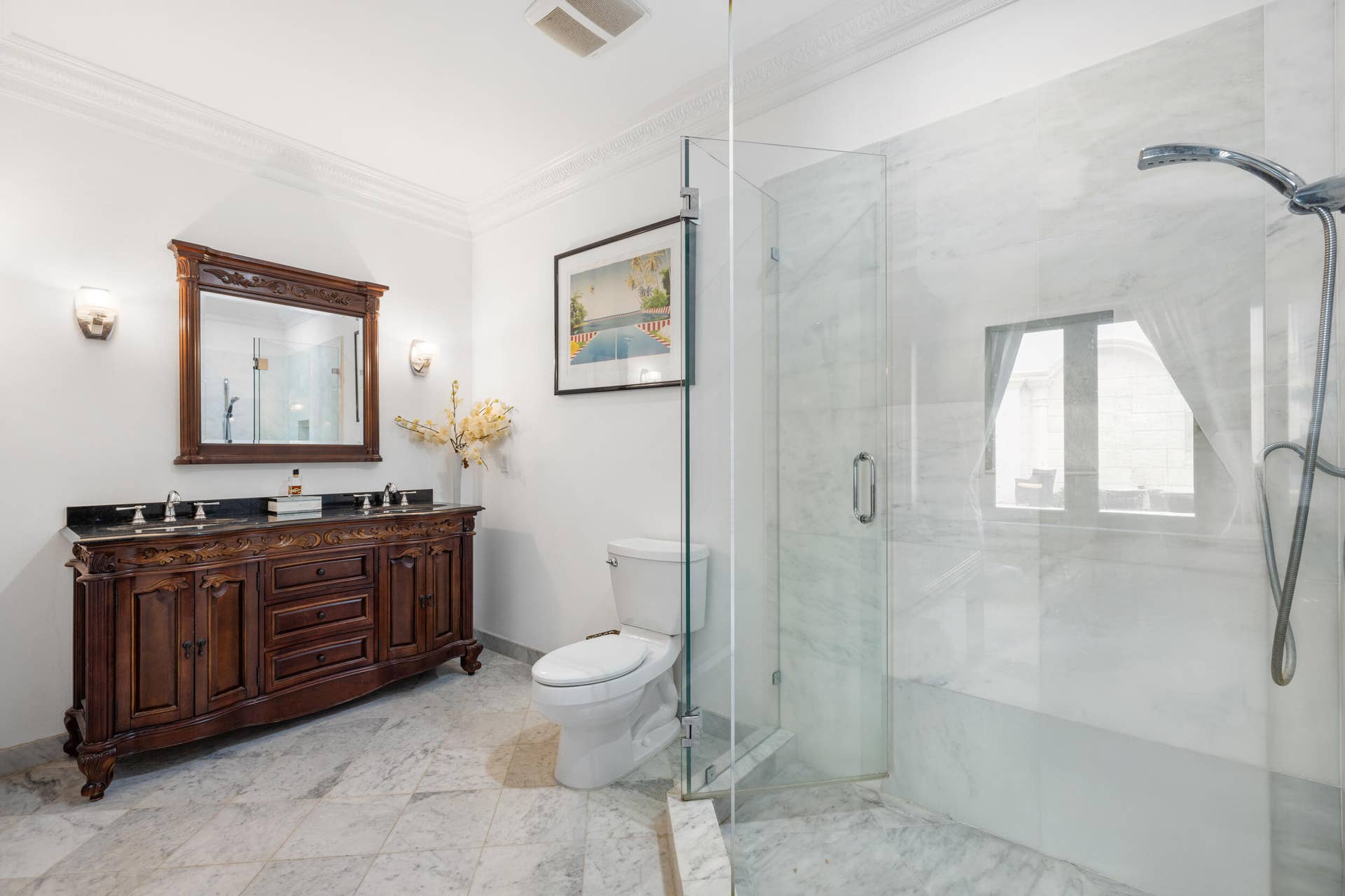 1075 Hillsboro Mile, Hillsboro Beach, FL 33062 Ensuite for guest room 2