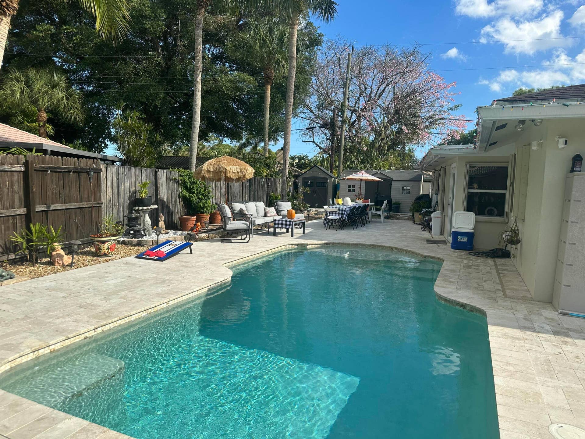 Salt water pool, Beautiful paved patio, large private backyard, fully fenced. RV/ Boat parking on side yard.