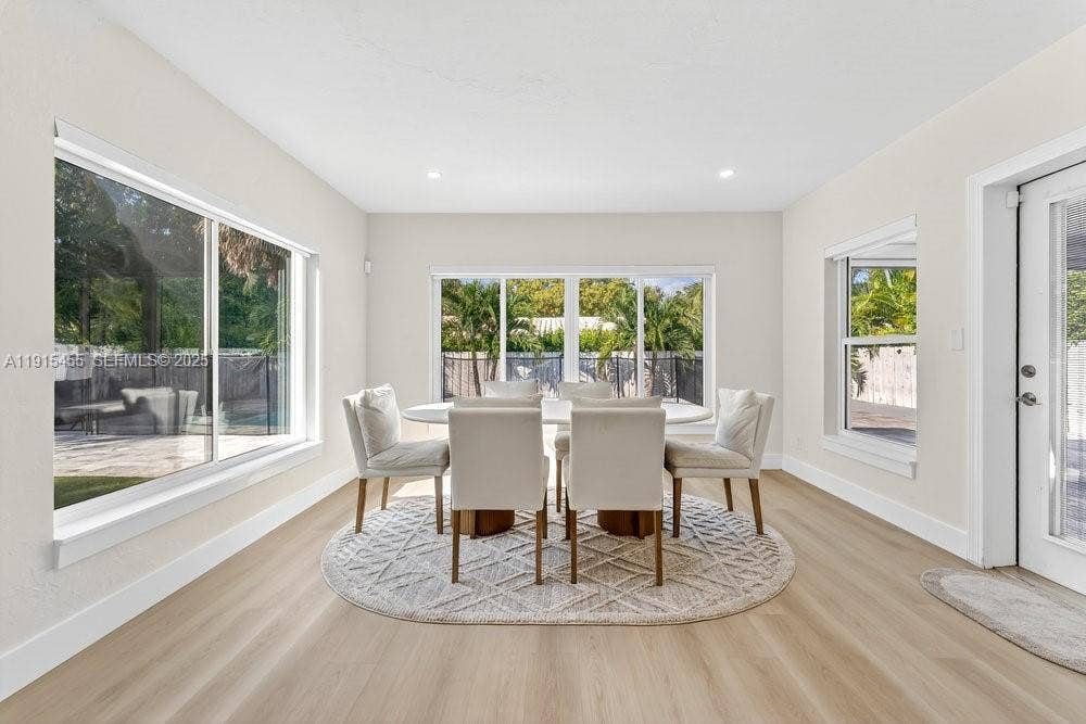 801 NE 19th Terrace, Fort Lauderdale, FL 33304 GetMedia (12)