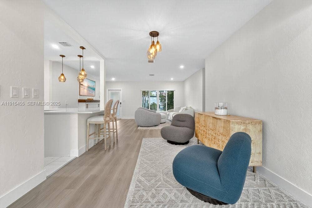 801 NE 19th Terrace, Fort Lauderdale, FL 33304 GetMedia (10)