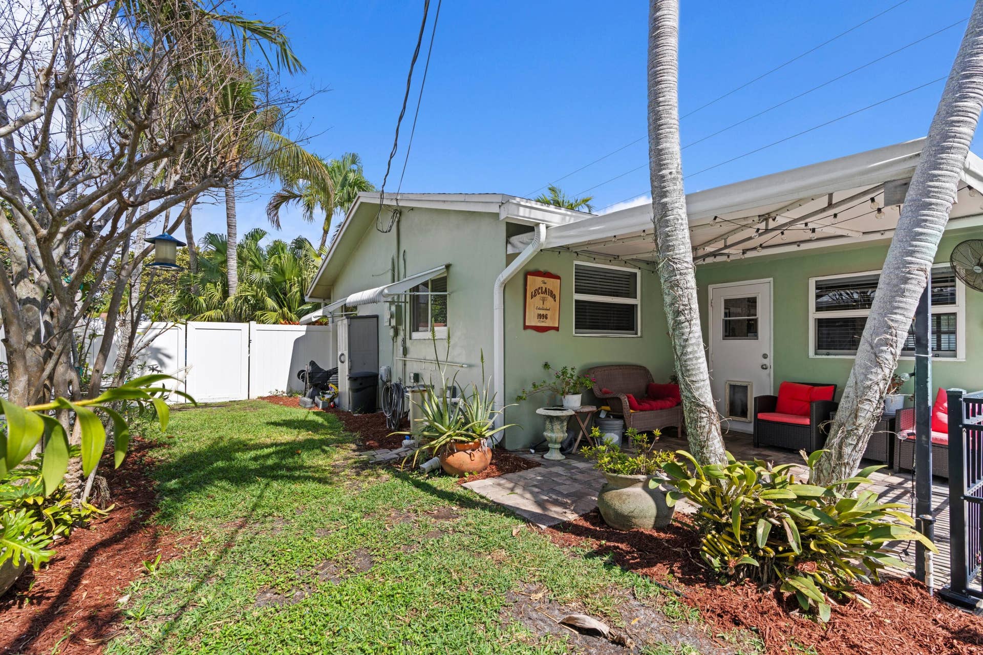 200 SW 5th Street, Boca Raton, FL 33432 Private Fenced Yard