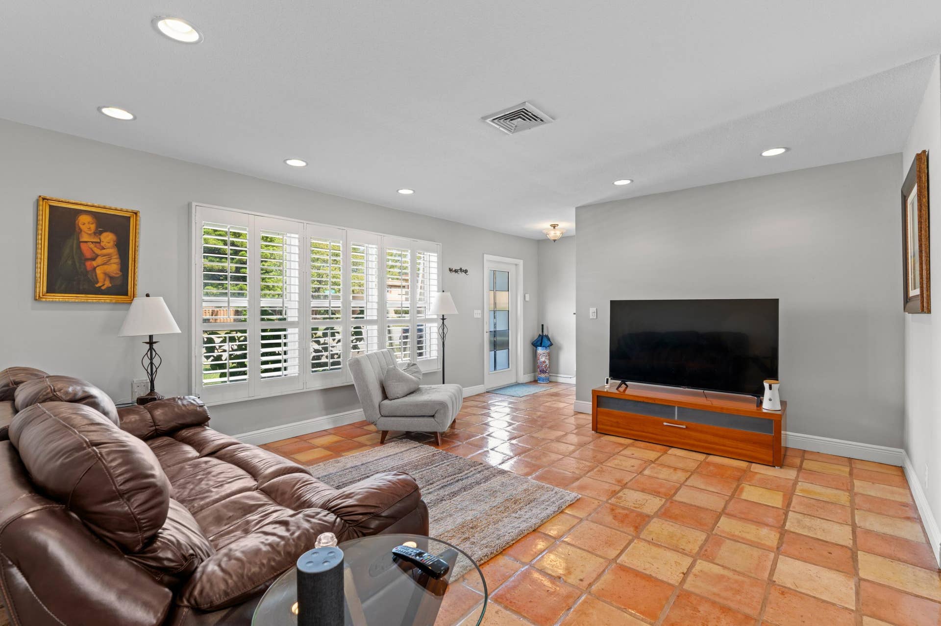 200 SW 5th Street, Boca Raton, FL 33432 Living Room