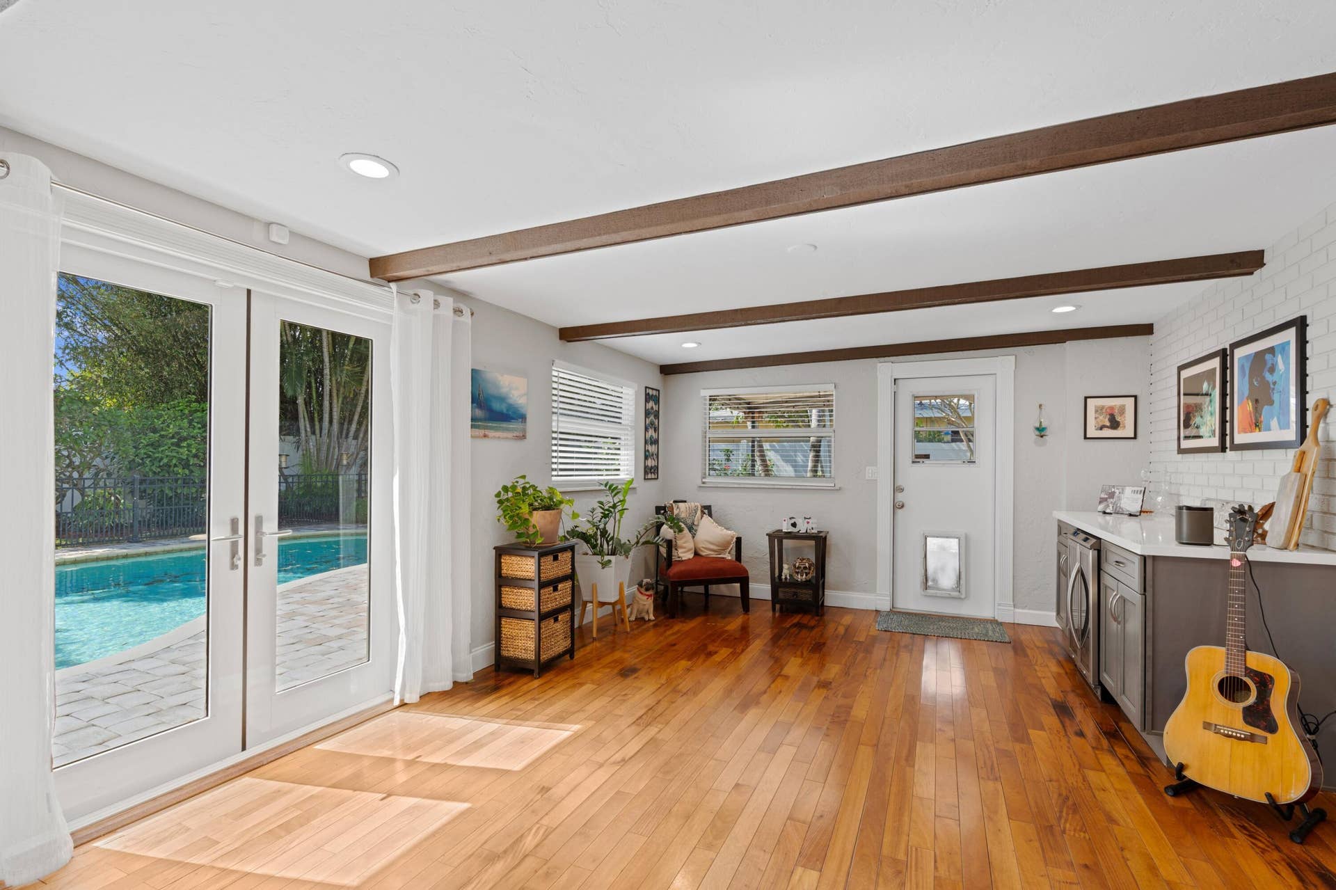 200 SW 5th Street, Boca Raton, FL 33432 Pool Access - Patio Access