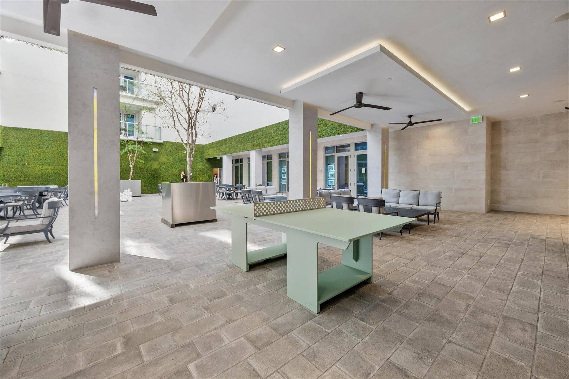15-777 N ocean Dr Unit S404_015
