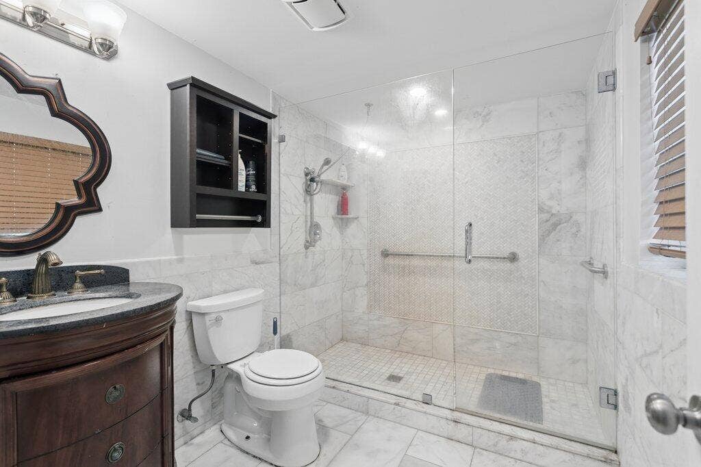 5521 SW 109th Avenue, Davie, FL 33328