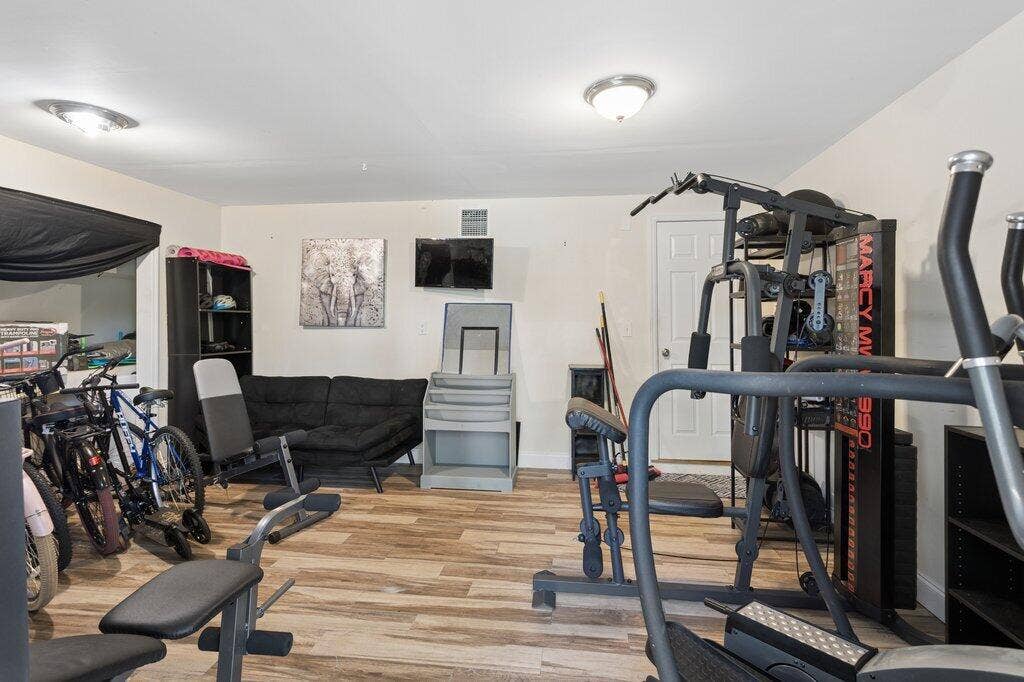 5521 SW 109th Avenue, Davie, FL 33328