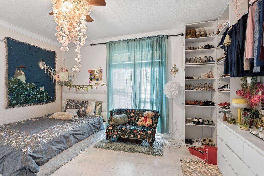 5521 SW 109th Avenue, Davie, FL 33328