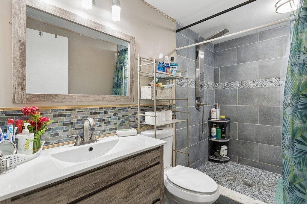 5521 SW 109th Avenue, Davie, FL 33328