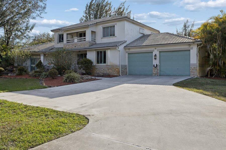 Property photo for 5521 SW 109th Avenue, Davie, FL