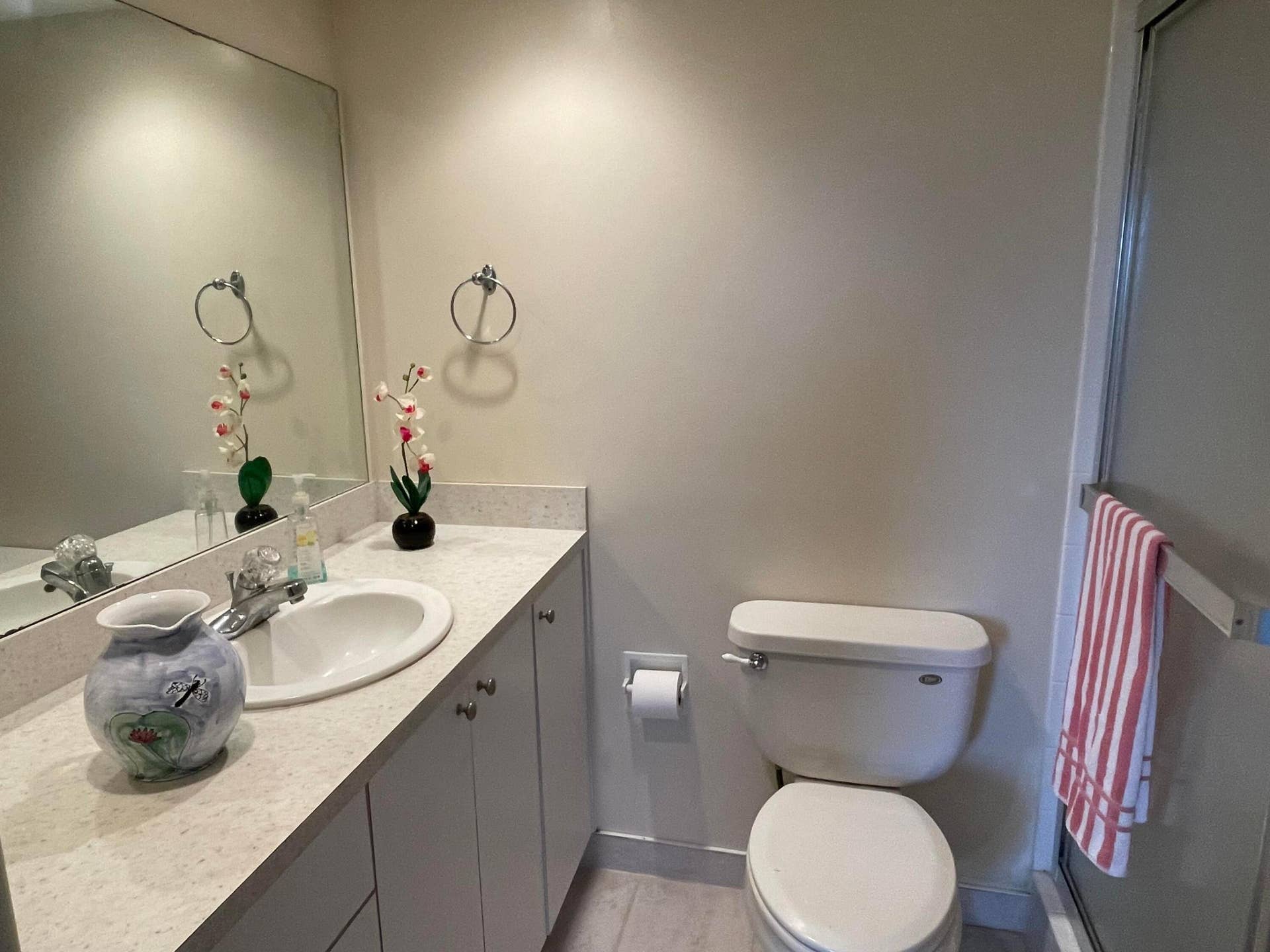 4629 Poinciana Street, #Apt 409, Lauderdale By The Sea, FL 33308 4629 Poinciana Street, #Apt 409, Lauderdale By The Sea, FL 33308