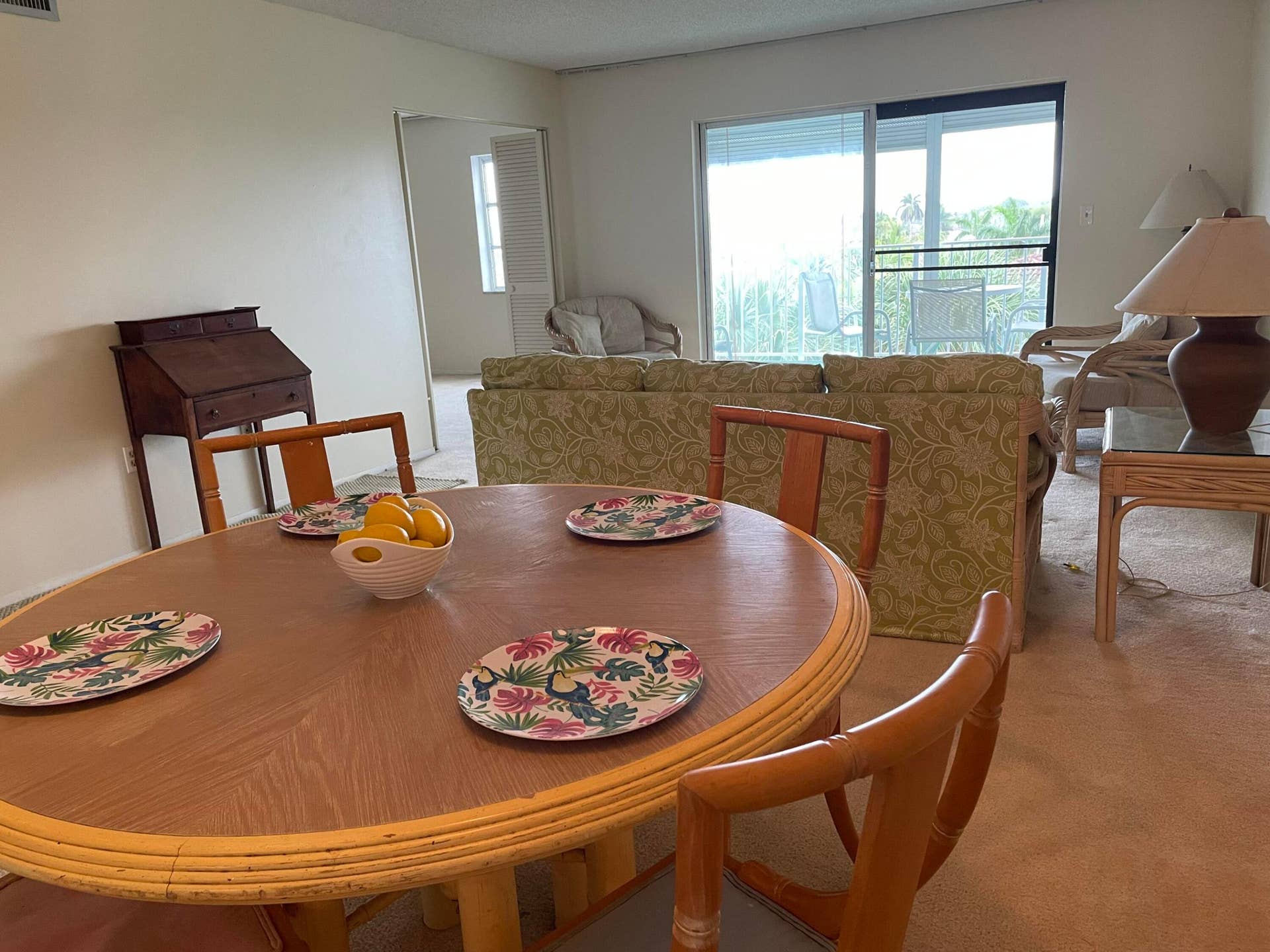 4629 Poinciana Street, #Apt 409, Lauderdale By The Sea, FL 33308 4629 Poinciana Street, #Apt 409, Lauderdale By The Sea, FL 33308