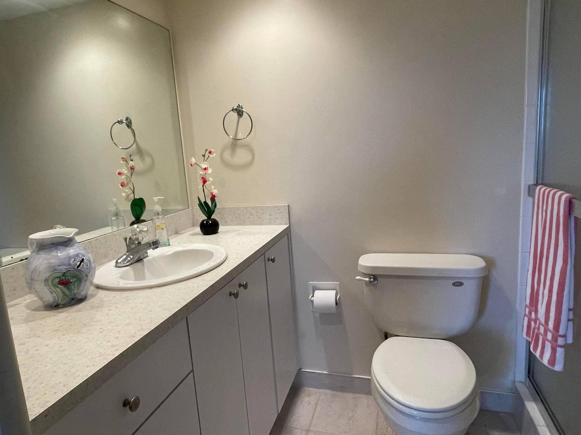 4629 Poinciana Street, #Apt 409, Lauderdale By The Sea, FL 33308 4629 Poinciana Street, #Apt 409, Lauderdale By The Sea, FL 33308
