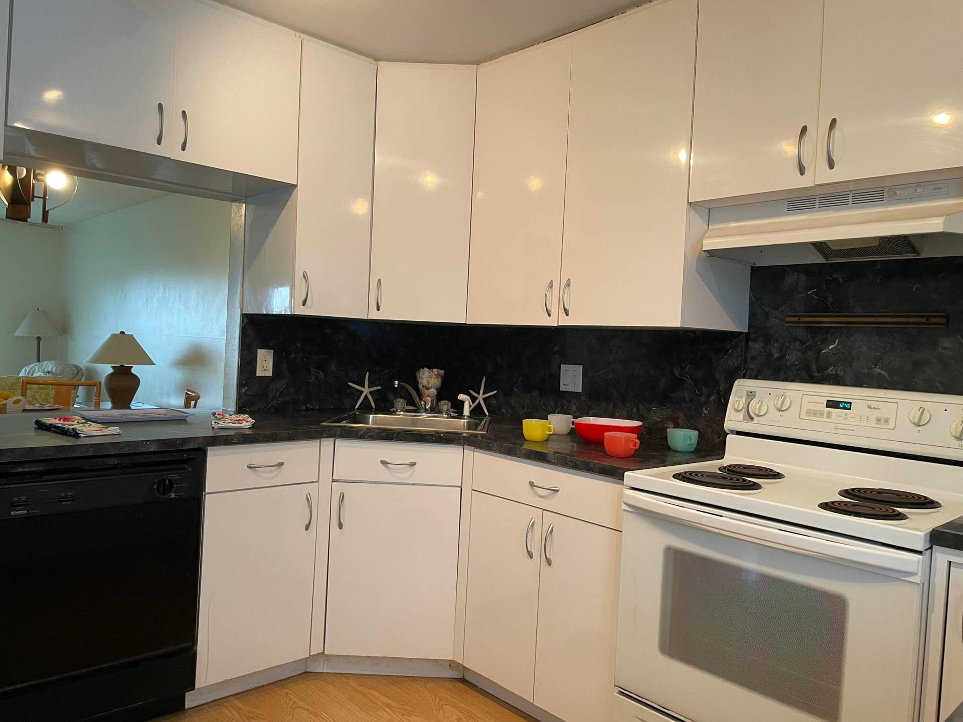 4629 Poinciana Street, #Apt 409, Lauderdale By The Sea, FL 33308 4629 Poinciana Street, #Apt 409, Lauderdale By The Sea, FL 33308