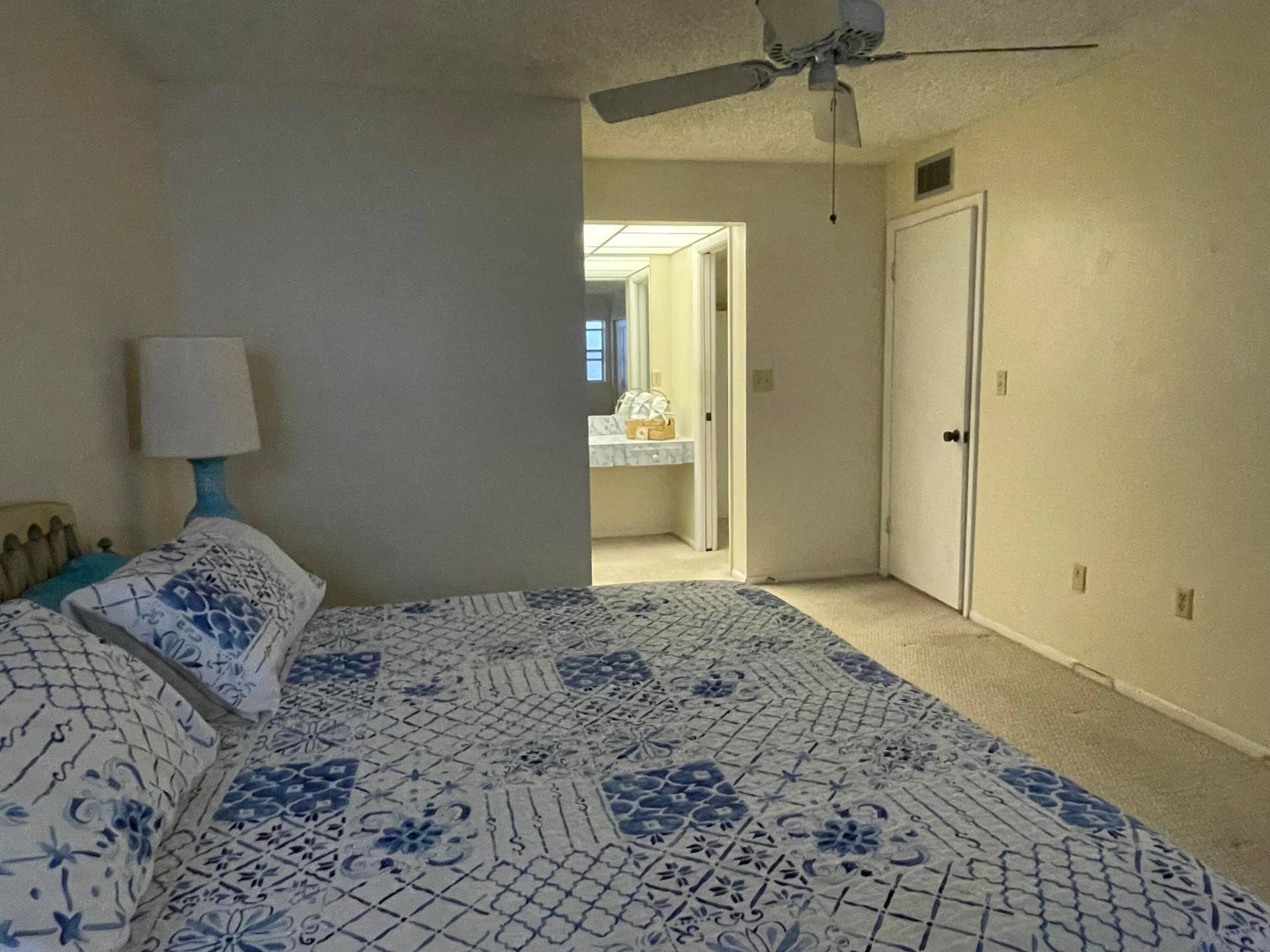 4629 Poinciana Street, #Apt 409, Lauderdale By The Sea, FL 33308 4629 Poinciana Street, #Apt 409, Lauderdale By The Sea, FL 33308
