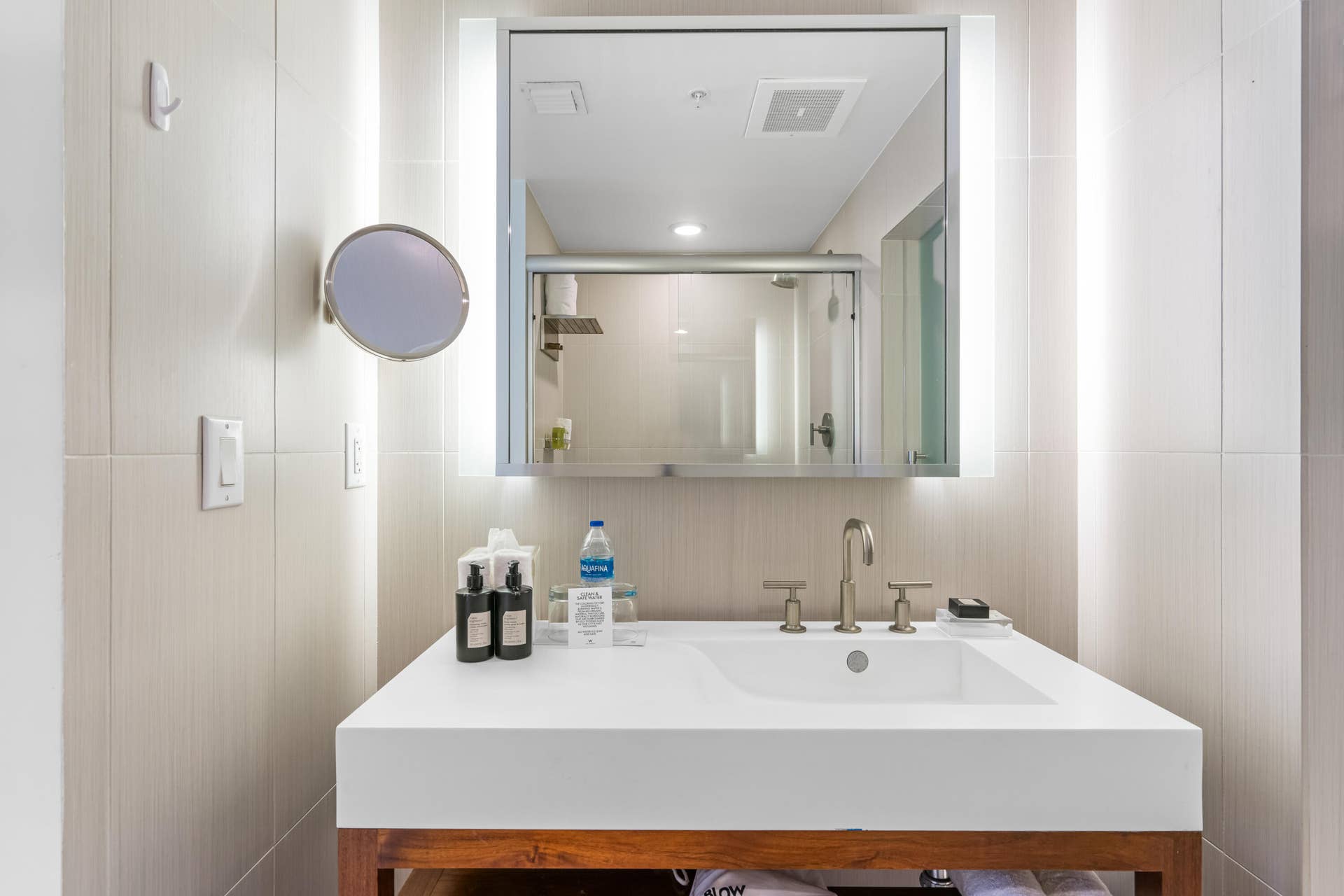 3101 Bayshore Drive, #2105, Fort Lauderdale, FL 33304 DSC06911